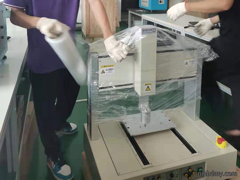 微克仪器一大批三轴测试机发货客户试验室(图1) 微克仪器一大批三轴测试机发货客户试验室(图1)