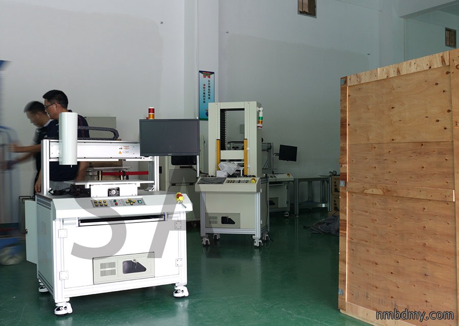 新款三轴荷重位移曲线测试机发往客户试验室(图1) 新款三轴荷重位移曲线测试机发往客户试验室(图1)
