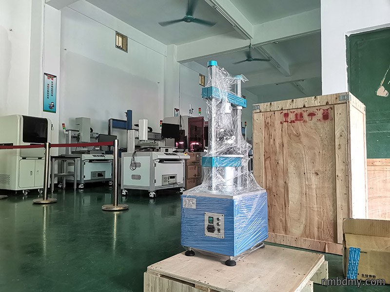 一台插拔力试验机发往客户实验室(图1) 一台插拔力试验机发往客户实验室(图1)