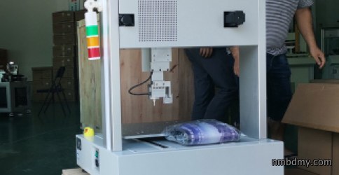 三轴荷重位移曲线测试机发往客户试验室