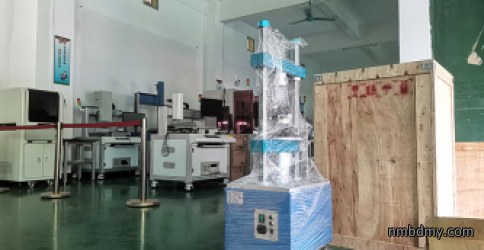 一台插拔力试验机发往客户实验室